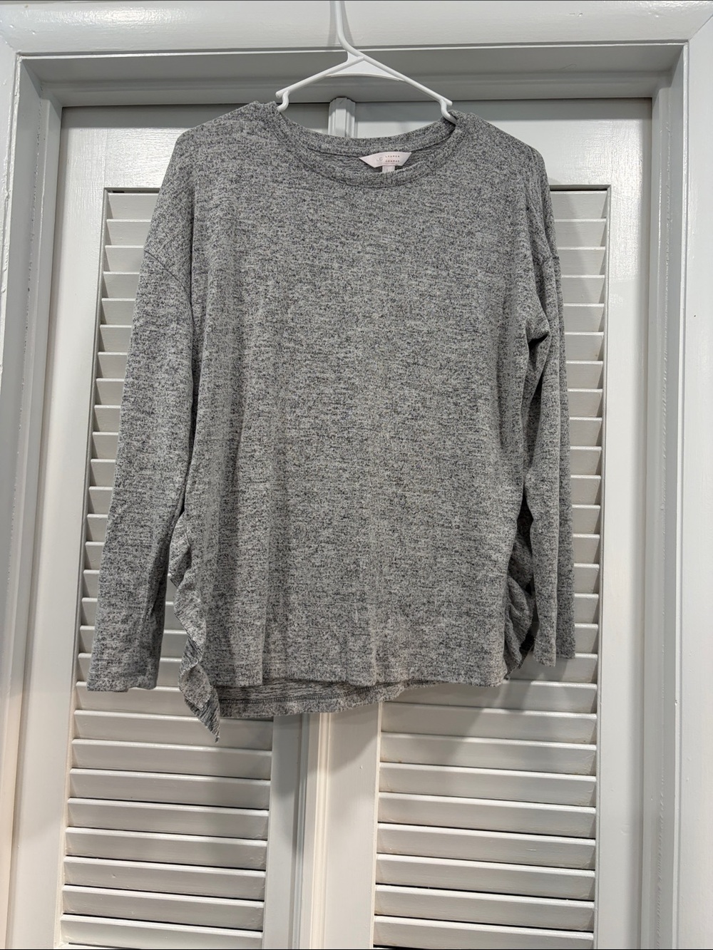 LC Lauren Conrad Light Heather Gray Crewneck Sweater with Side Slits